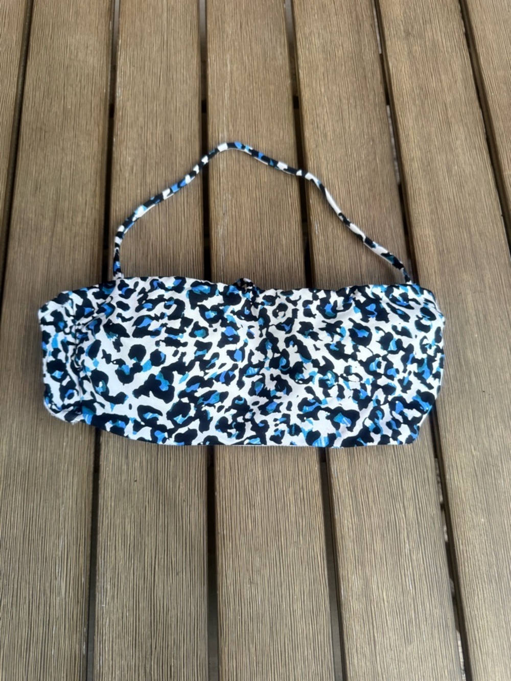 Victoria’s Secret Blue Leopard Print Bandeau Bikini Top Small Strappy Back
